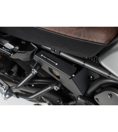 Протектор съд спирачна течност SW-MOTECH BRAKE RESERVOIR GUARD SET 1