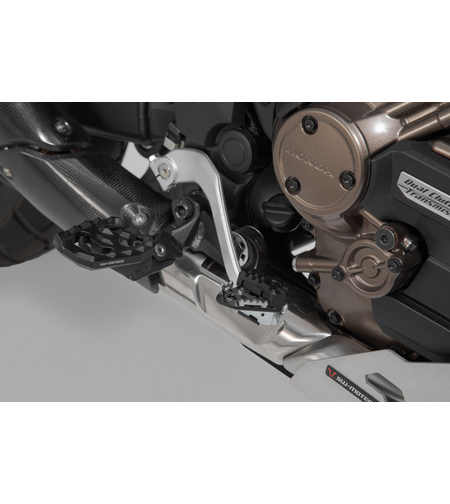 Удължение за лост задна спирачка SW-MOTECH BRAKE PEDAL EXTENSION CRF 1000 L