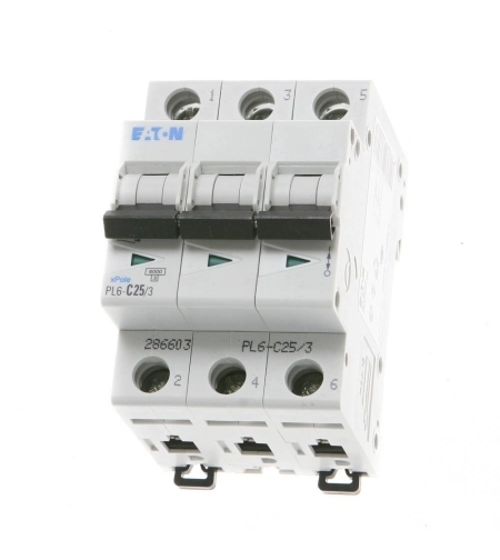 PL6-C25/3 - Автоматичен прекъсвач MCB 3P 25A крива C 6kA, Eaton