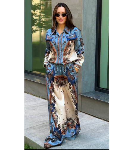 “Blue Ornament “ Premium Satin Set  – модел на Zimmermann