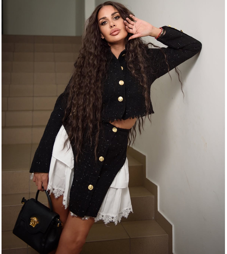 Elegant Contrast Set – дамски костюм от букле