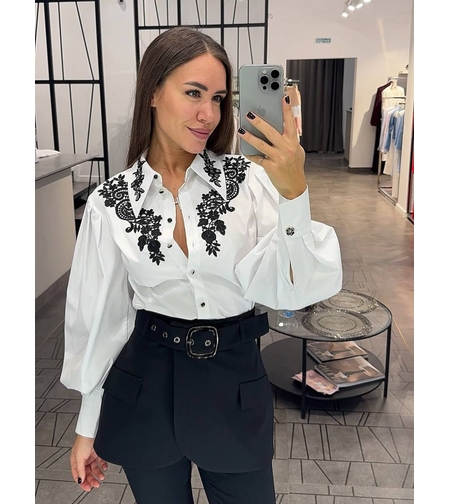 Black Embroidery Elegance - Елегантна риза