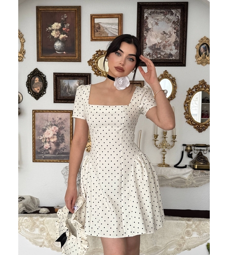 “Polka Grace” white - Рокля с връзки на гърба