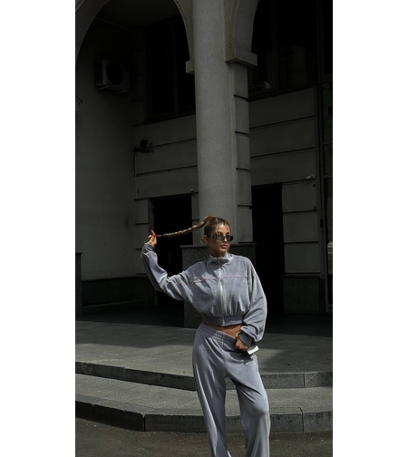 Velour Touch Set Grey – спортен екип от мек велур