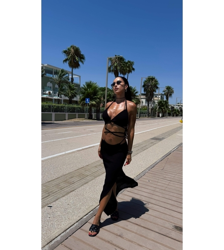 Плажен сет от бюстие и дълга пола Black