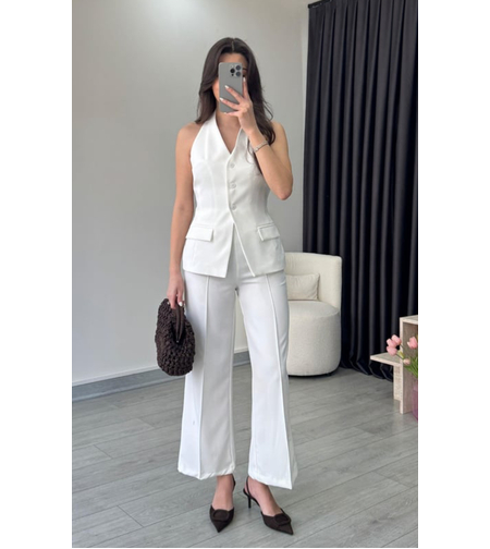 Back Charm white-  Костюм от елек с гол гръб и широк панталон