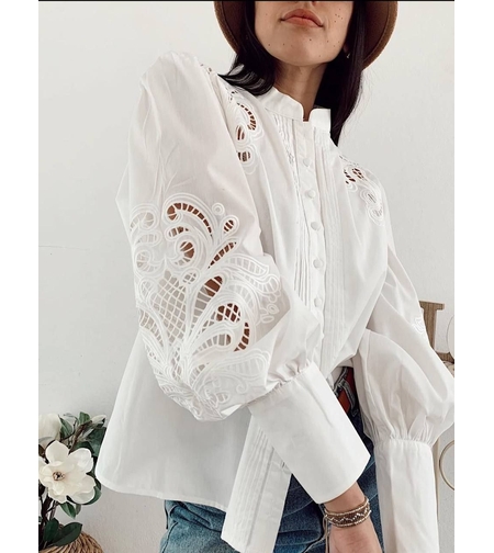 Lace Chic - Елегантна дамска риза с бродерия