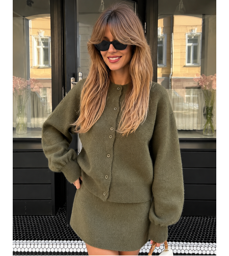 “ Winter Muse “ green – плетен комплект жилетка и пола
