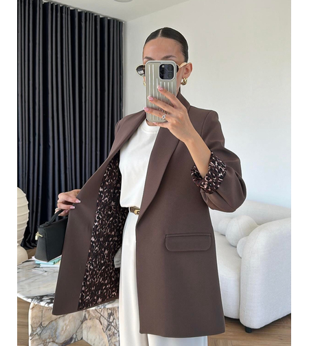 Mocha Tailored Blazer – Издължено кафяво сако