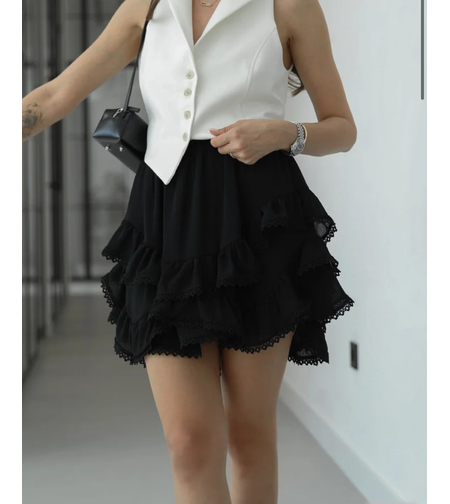 „Romantic Layers“ Black- пола с дантела