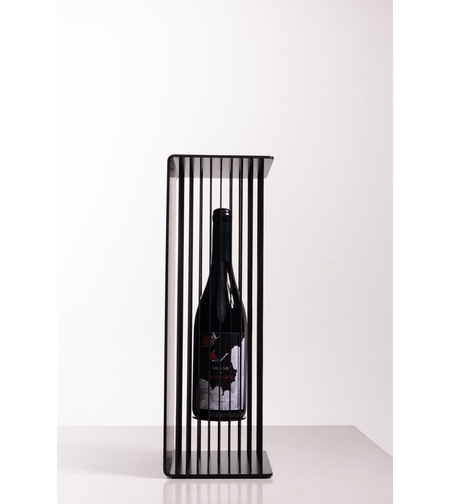 “THRONE OF WINE” SCULPTURE MERLOT 2018 N 197 Х MIKA SAV