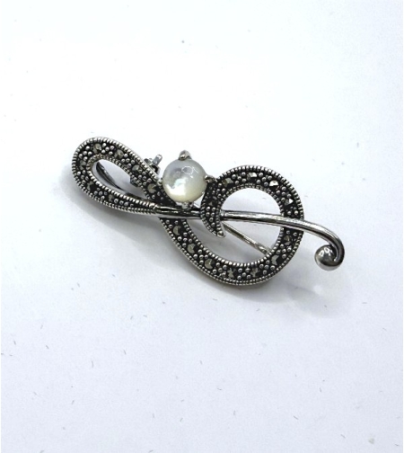 Брошка ключ сол с марказити и седеф