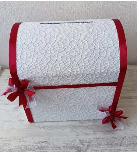 Кутия за пликове - сандък