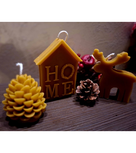 Свещ от пчелен восък „Златна Коледна къщичка“