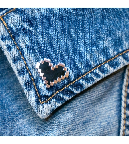 Значка - Пин - Creative Goodie - Pixel heart - black