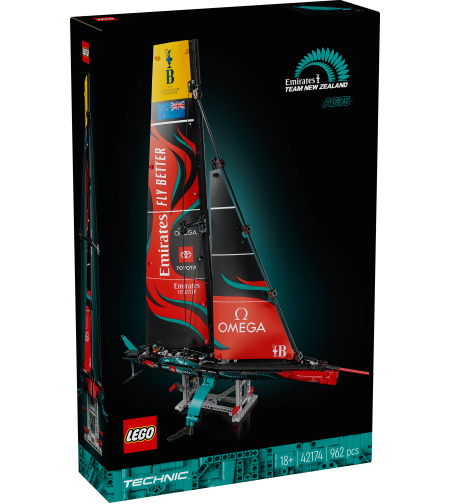 LEGO® Technic Яхта Emirates Team New Zealand AC75 42174