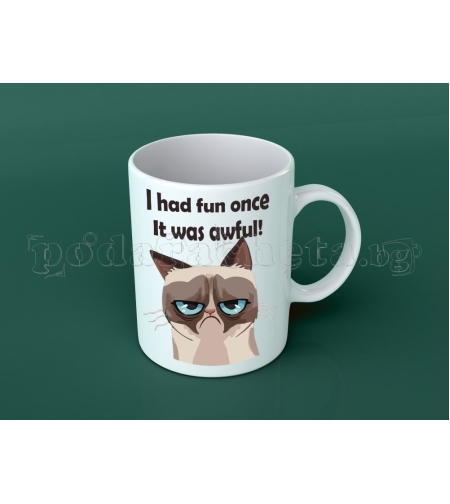 Бяла керамична чаша - Grumpy Cat 45