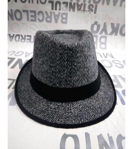 мъжка шапка