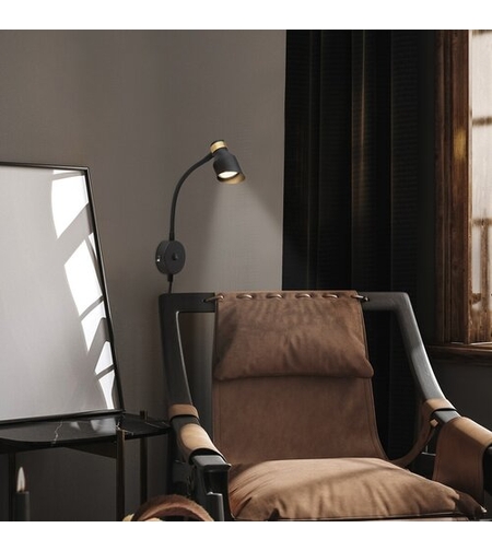 Модерен стенен GU10 спот в черно и злато с превключвател