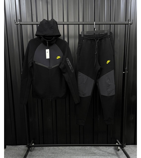 Мъжки Екип NK TCH ELECTRIC 2026