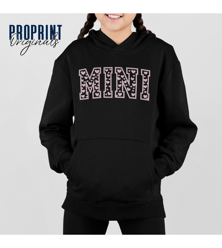 Суичър с бродерия 