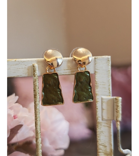 Дамски обици