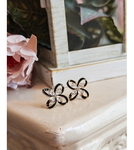 Дамски обици