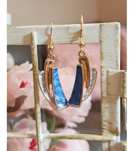 Дамски обици