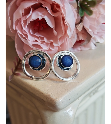 Дамски обици