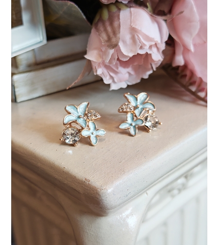 Дамски обици