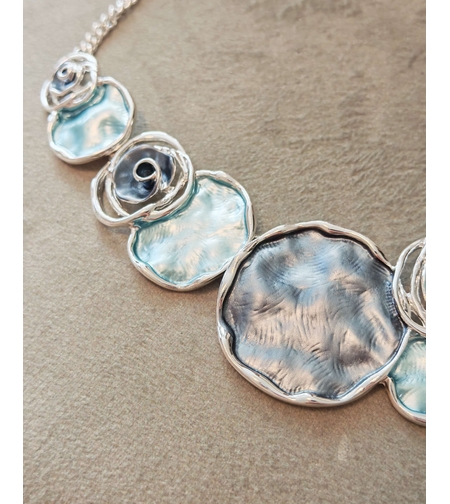 Дамско колие