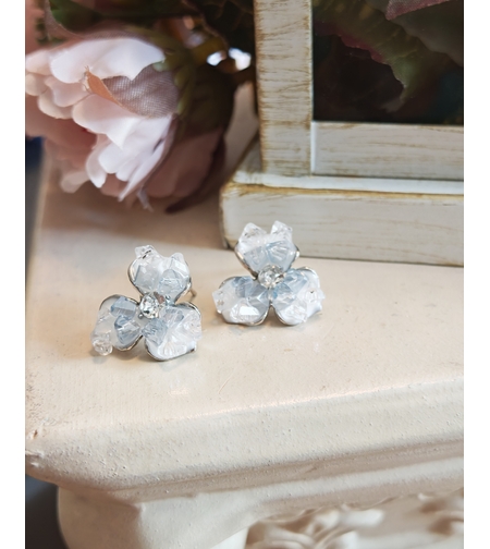 Дамски обици