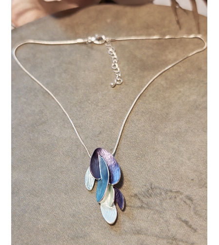 Колие с медальон