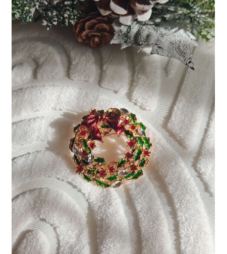 Брошка коледен венец