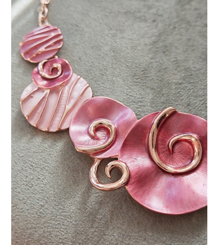 Дамско колие