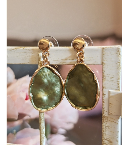 Дамски обици