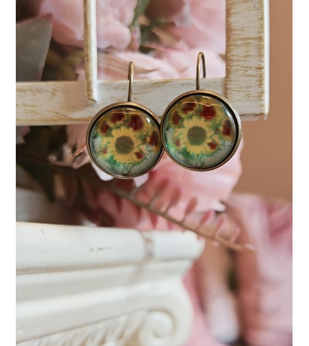 Дамски обици