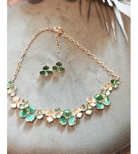 Дамски комплект