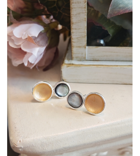 Дамски обици