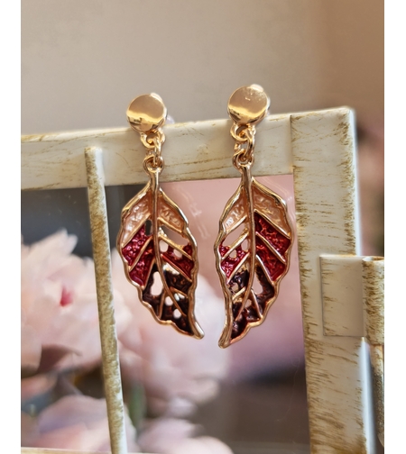 Дамски обици