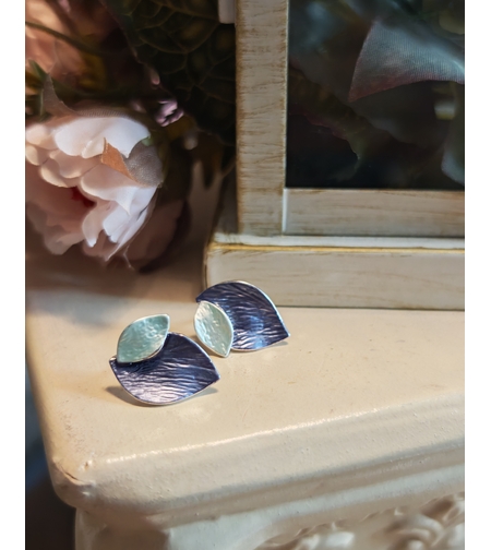 Дамски обици