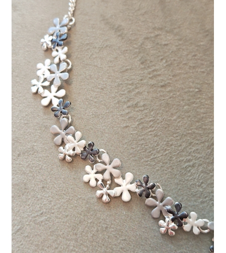 Дамско колие