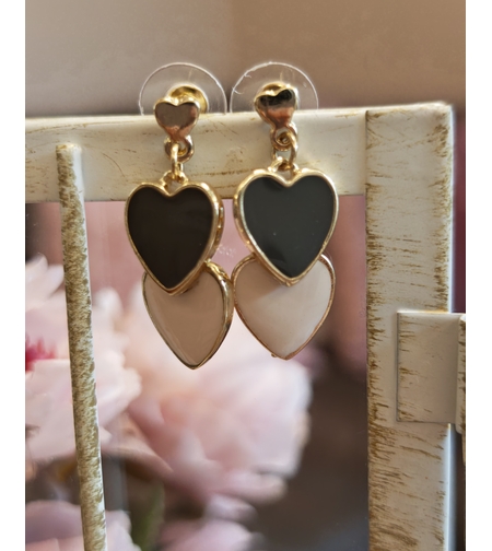 Дамски обици