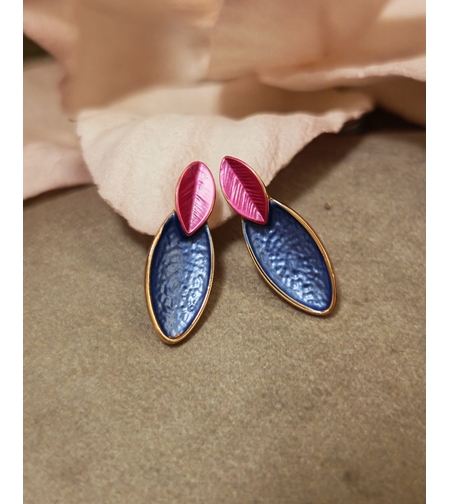 Дамски обици