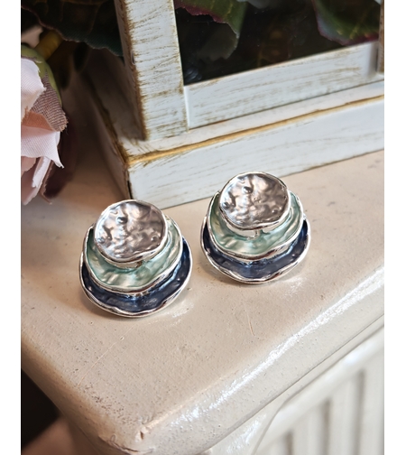 Дамски обици