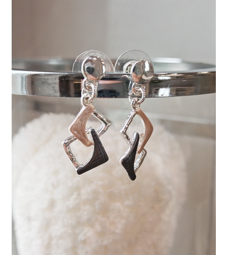 Дамски обици