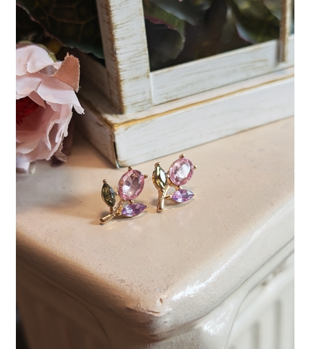 Дамски обици