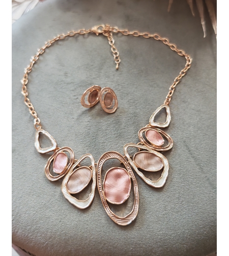 Дамски комплекти