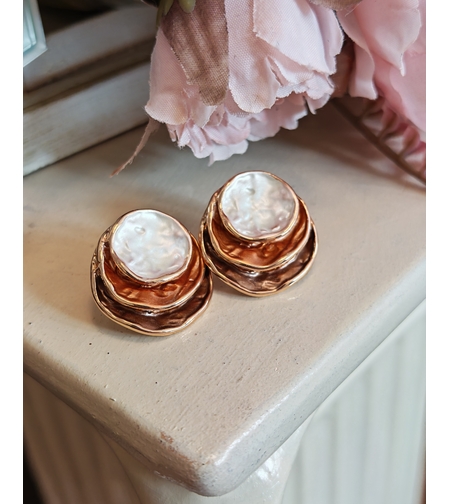 Дамски обици