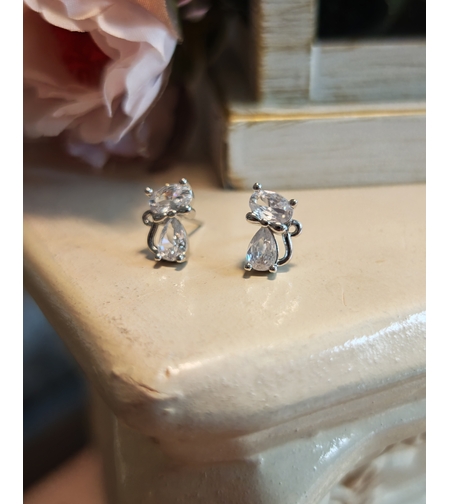 Дамски обици